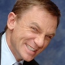 David Akers Net Worth vs. David Martinez: Clarifying the Search